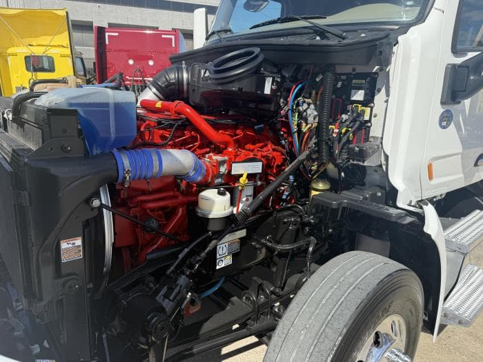 2022 Peterbilt 579 — photo 44