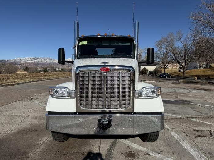 2027 Peterbilt 567 — photo 4