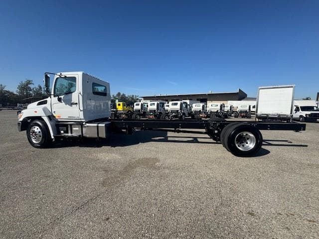 2026 Hino L6 — photo 9