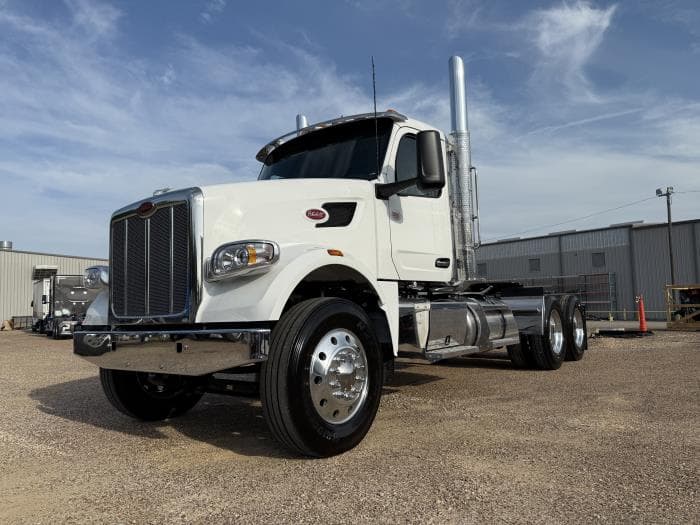 2027 Peterbilt 567 — photo 3