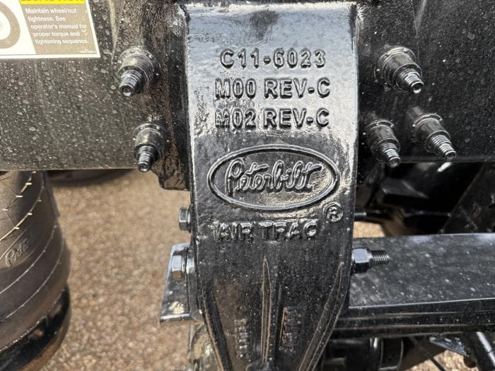 2027 Peterbilt 567 — photo 22