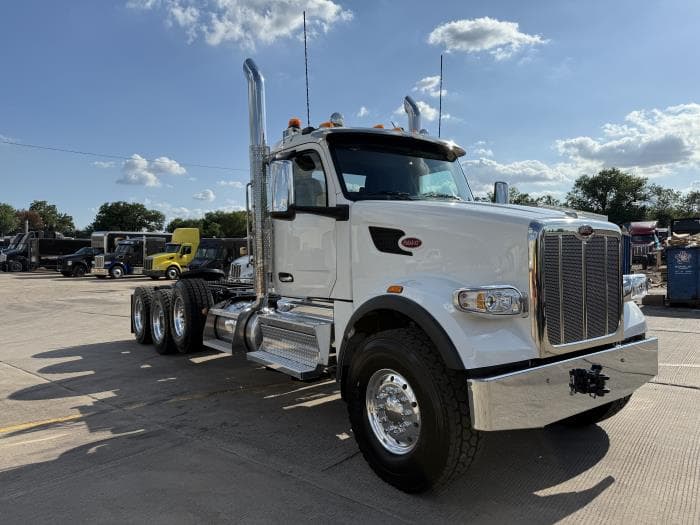 2027 Peterbilt 567 — photo 12