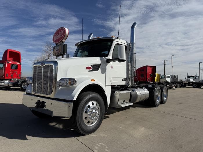 2027 Peterbilt 567 — photo 3