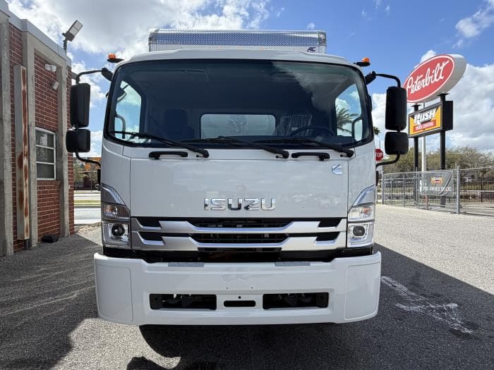2026 Isuzu FTR — photo 11