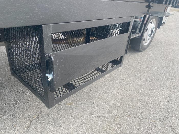 2025 Isuzu NRR — photo 5