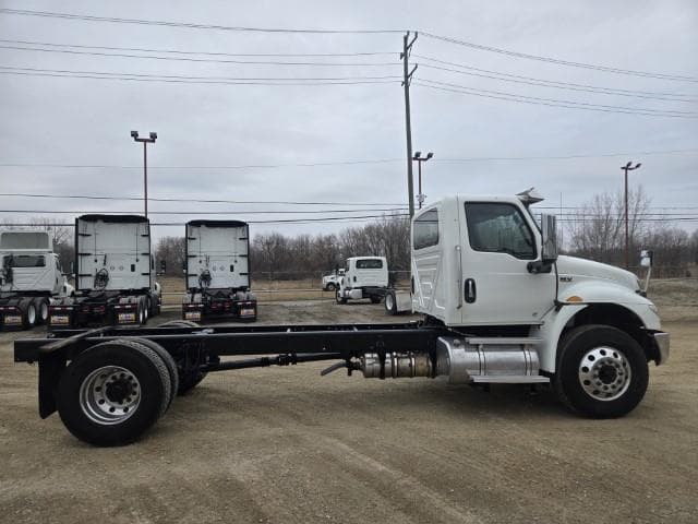 2022 International MV — photo 5