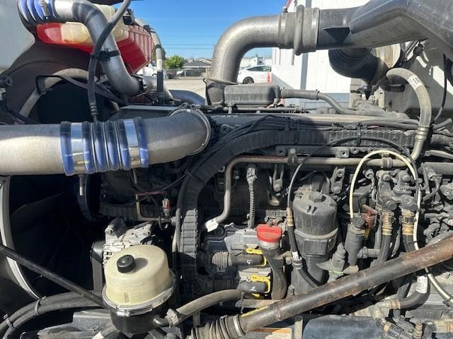 2020 Peterbilt 579 — photo 9