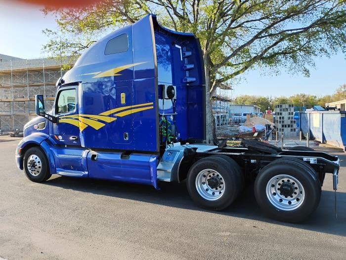 2022 Peterbilt 579 — photo 5