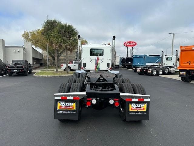 2027 Peterbilt 589 — photo 5