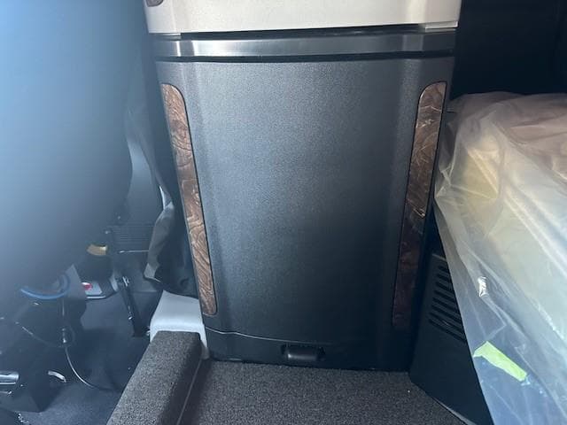 2027 Peterbilt 589 — photo 18