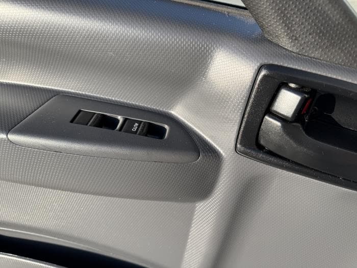 2025 Isuzu NRR — photo 14