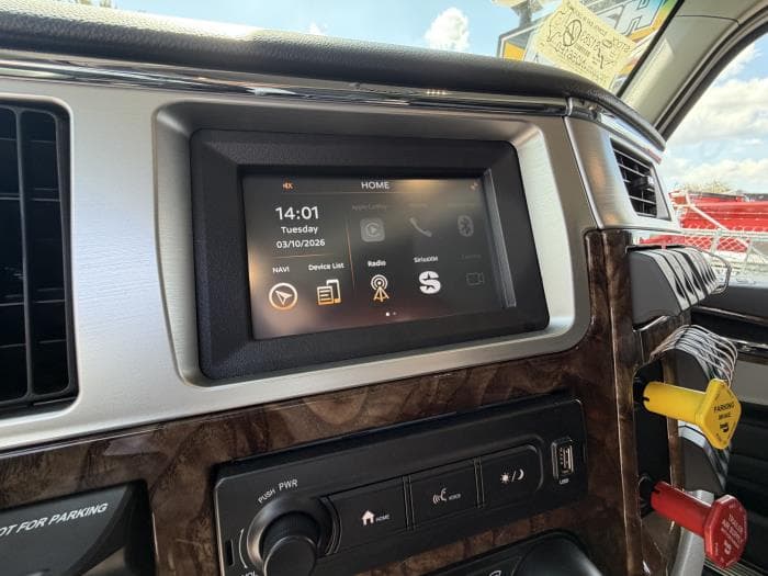 2027 Peterbilt 589 — photo 24