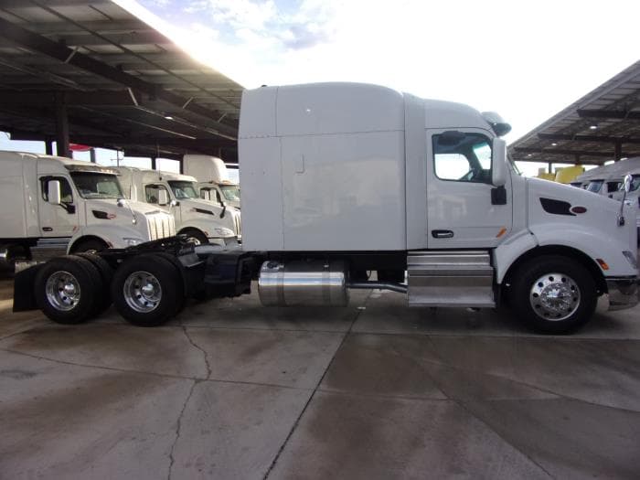 2020 Peterbilt 579 — photo 4