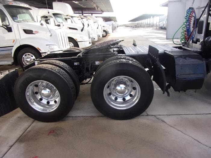 2020 Peterbilt 579 — photo 5