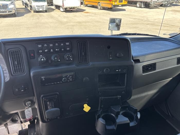 2020 International MV — photo 14