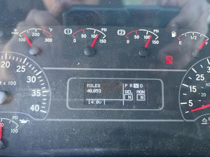 2025 International MV — photo 8