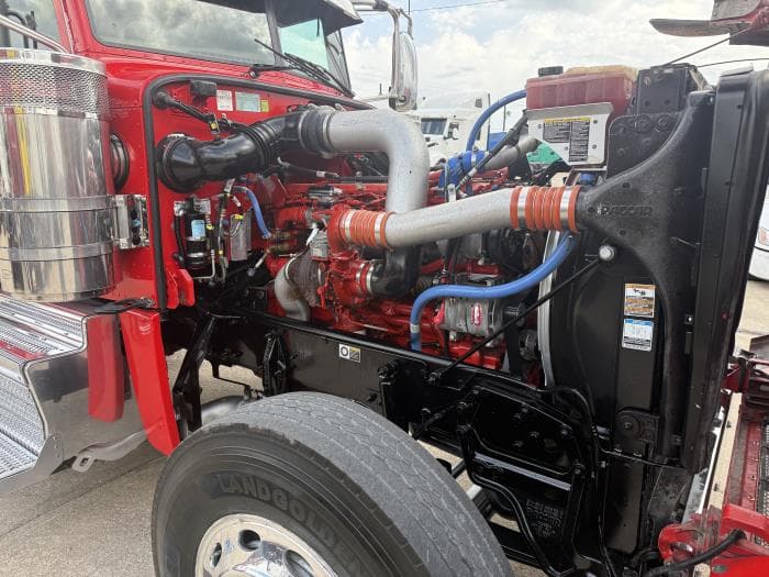 2022 Peterbilt 389 — photo 46