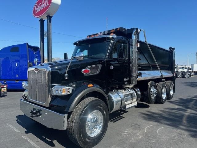 2027 Peterbilt 567 — photo 2