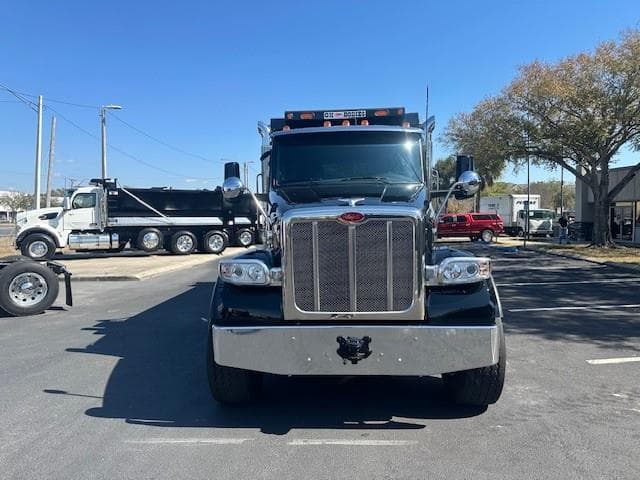 2027 Peterbilt 567 — photo 7