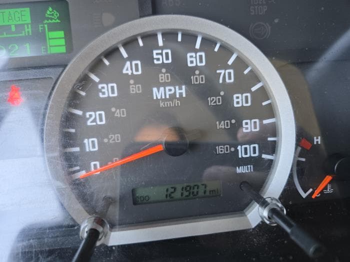 2021 Isuzu NRR — photo 3