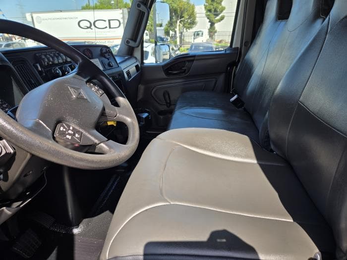 2022 International MV — photo 5