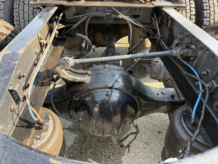 2020 Freightliner Cascadia — photo 9