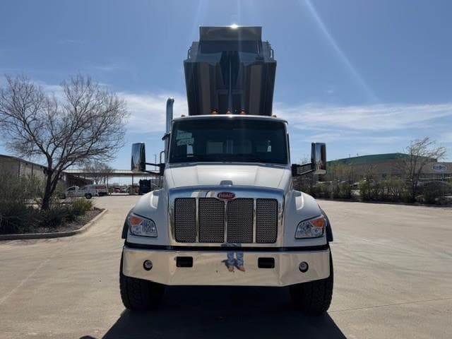 2026 Peterbilt 548 — photo 22