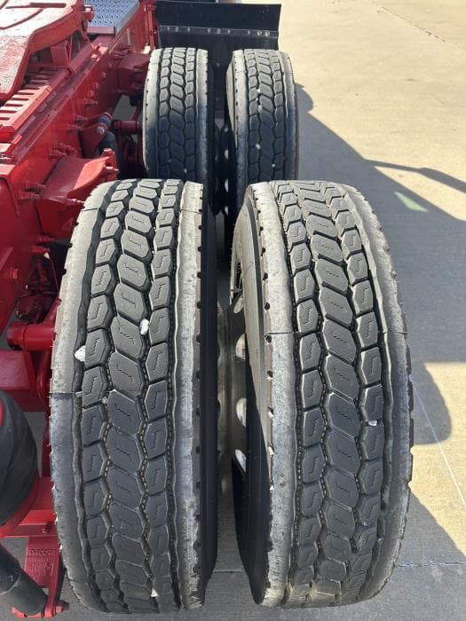 2023 Peterbilt 567 — photo 17