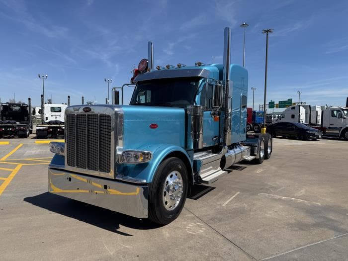 2027 Peterbilt 589 — photo 3