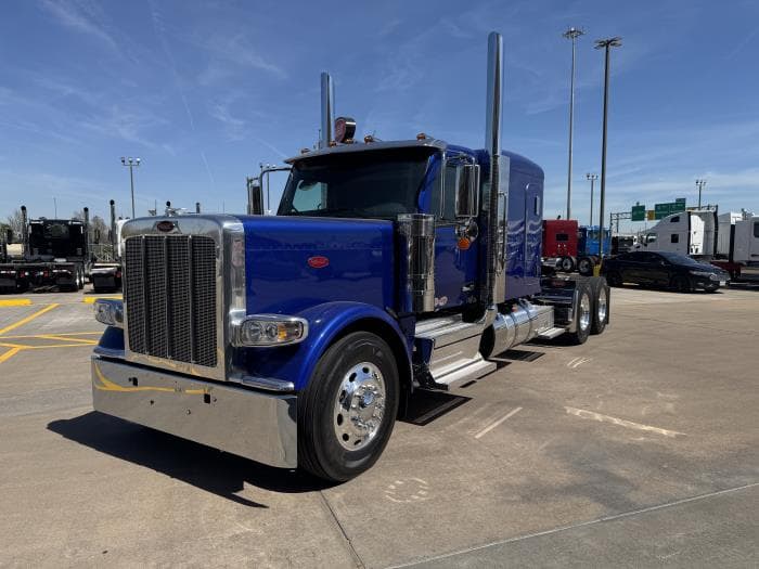 2027 Peterbilt 589 — photo 3