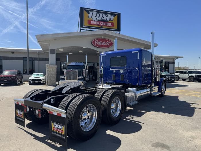 2027 Peterbilt 589 — photo 9