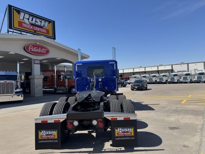 2027 Peterbilt 589 — photo 10