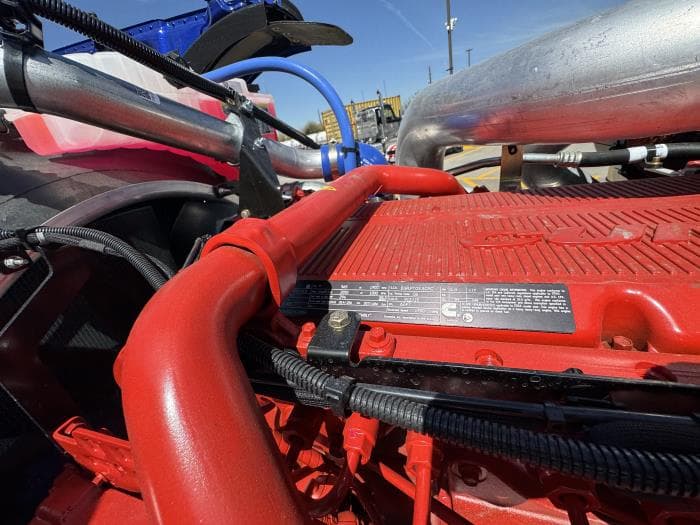 2027 Peterbilt 589 — photo 21