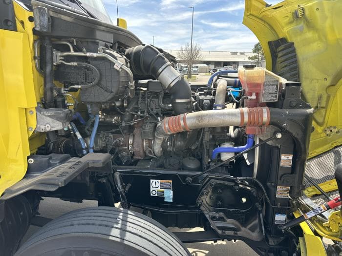 2021 Kenworth T680 — photo 10