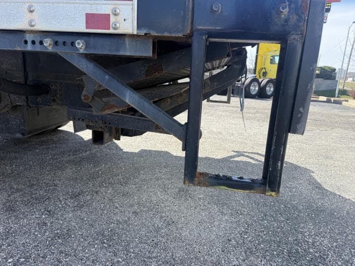 2018 Isuzu NPR — photo 5