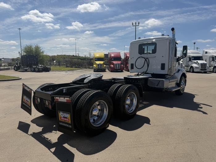2019 Peterbilt 579 — photo 6