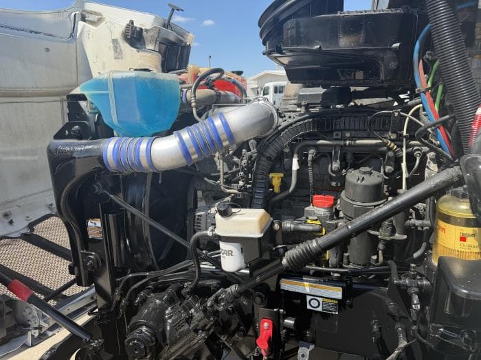 2019 Peterbilt 579 — photo 17