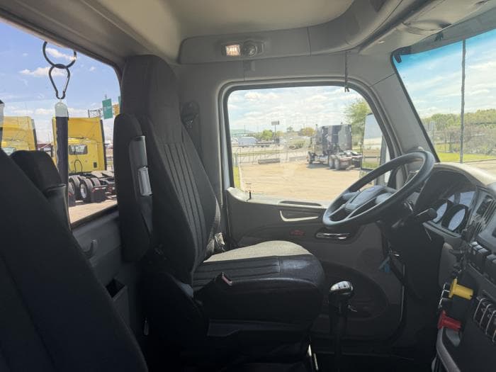 2019 Peterbilt 579 — photo 23
