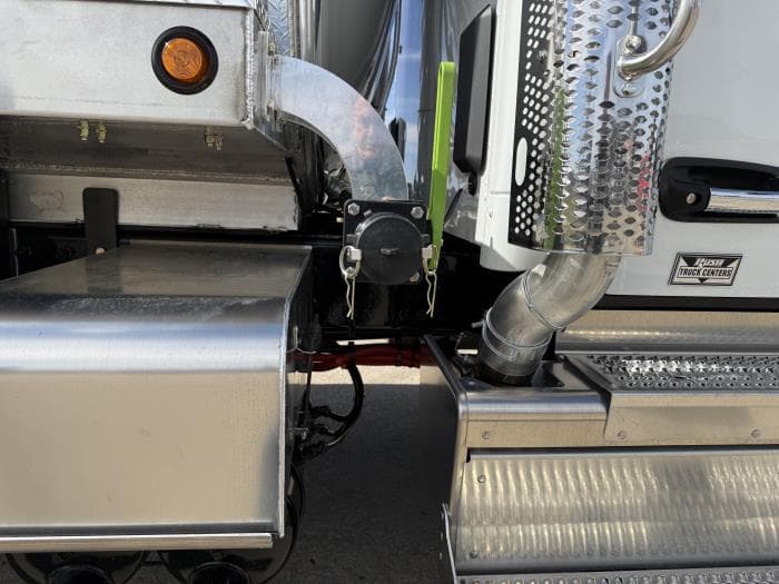 2026 Peterbilt — photo 20