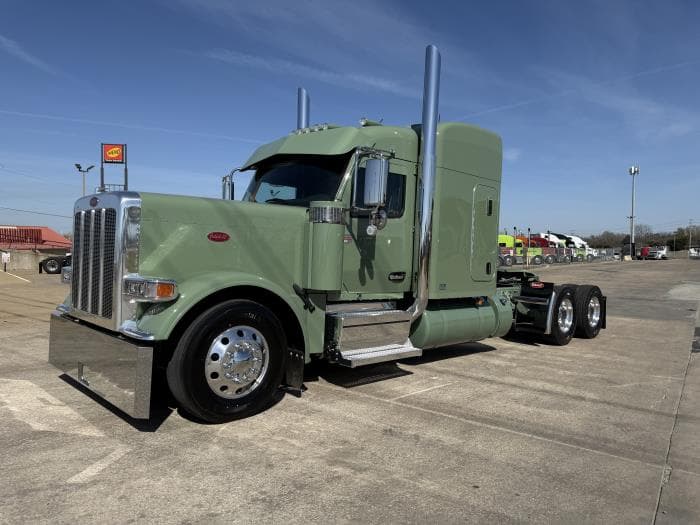 2027 Peterbilt 589 — photo 3