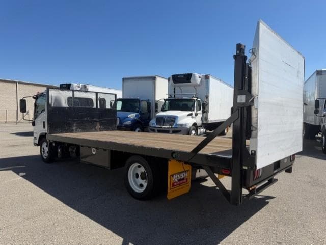 2023 Isuzu NRR — photo 7