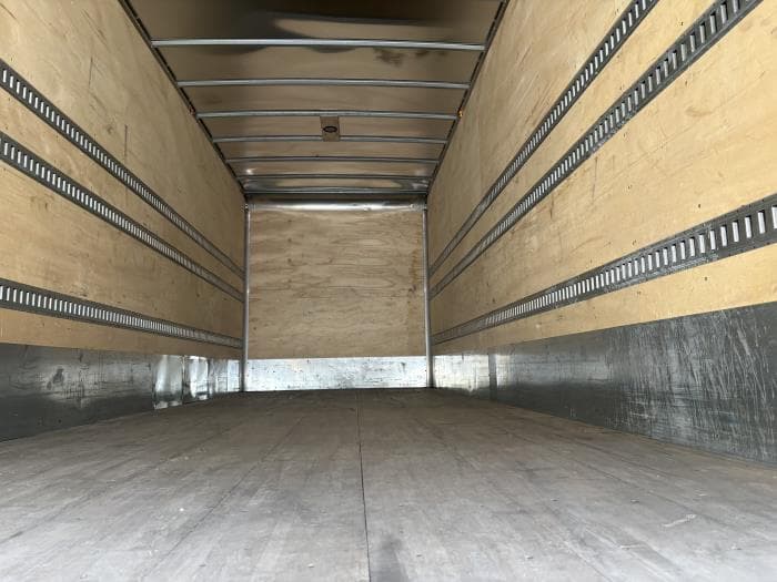 2025 International MV — photo 9