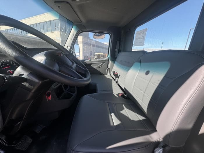 2025 Peterbilt 536 — photo 5