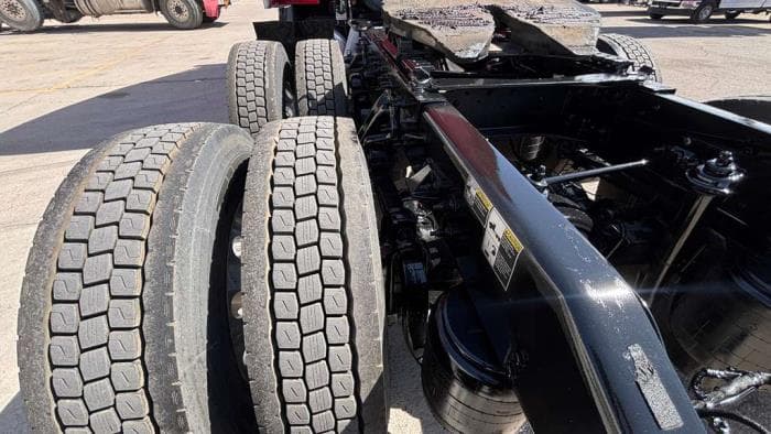 2024 Peterbilt 579 — photo 11