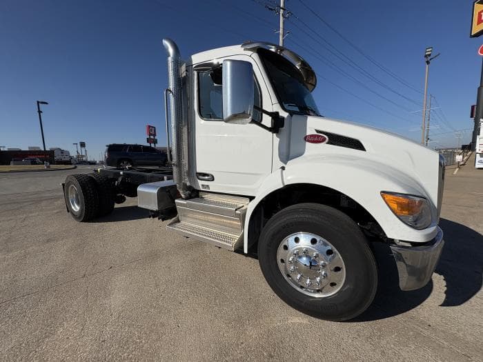 2026 Peterbilt — photo 6