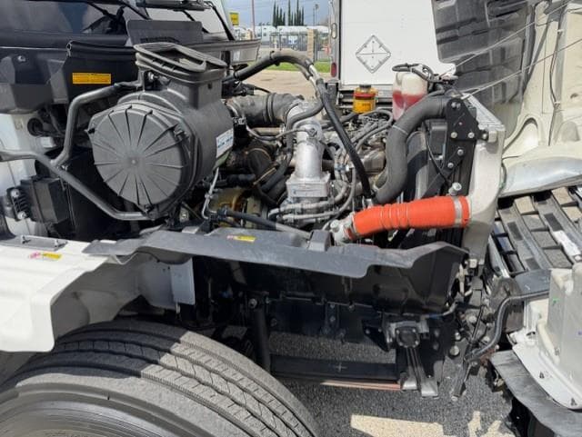 2020 Hino 268 — photo 13