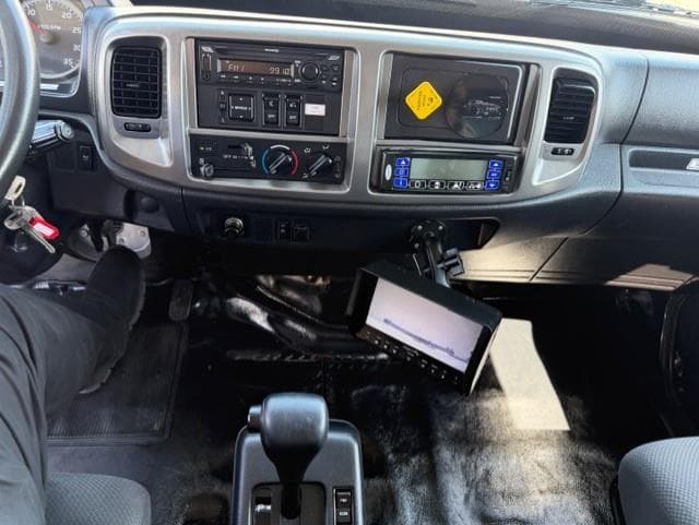 2019 Hino 268 — photo 12