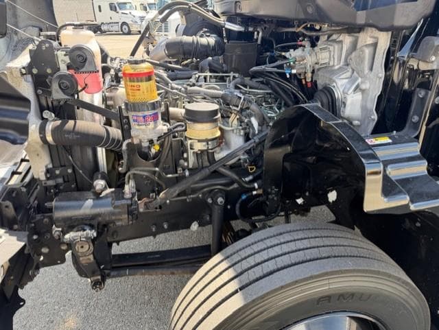 2019 Hino 268 — photo 10