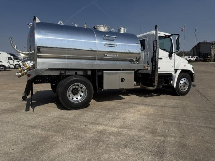 2026 Hino L6 — photo 11