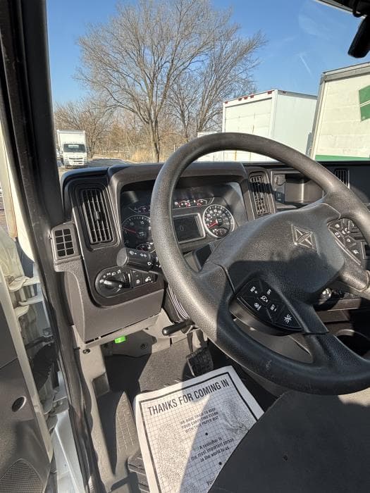 2019 International LT — photo 9